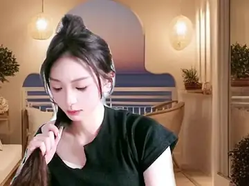 Ivy_ss1881  live sex cam