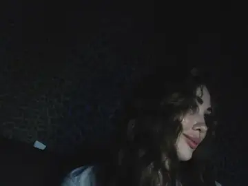 Kinaraaa  live sex cam