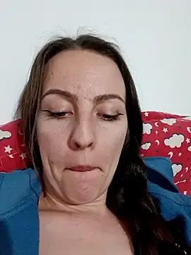 Girlshy1  live sex cam