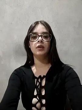 Ruivinhahothot  live sex cam