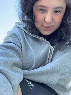 Suzymeow  live sex cam
