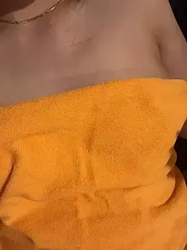 Yurara1717  live sex cam