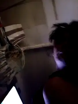 AKaHOTASS  live sex cam