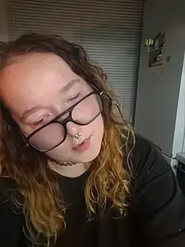FionaDior  live sex cam