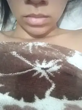 Moniquelais  live sex cam