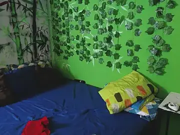 Fulfill_fantasies1  live sex cam