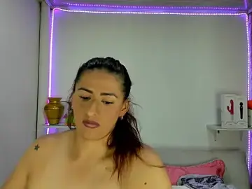 Rukminilatin  live sex cam