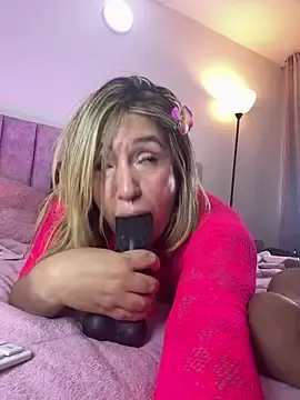 Victoriacopper  live sex cam