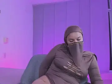 Aminaa_Kaarim  live sex cam