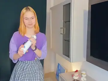 OwlLynn  live sex cam