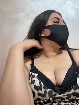 Sara_mtnaka  live sex cam