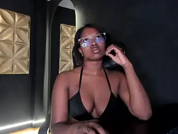 Connywellss  live sex cam