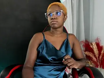 Connywellss  live sex cam