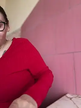 ISelena  live sex cam