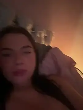 Peachyparadise  live sex cam
