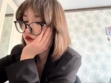 Bella_Voraesynd  live sex cam