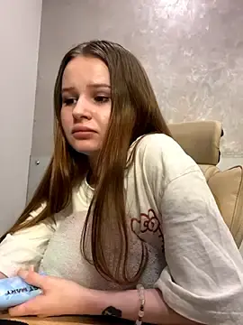 LiliWoods  live sex cam