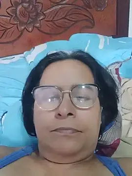 PienCanela  live sex cam