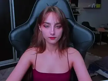 SilverDream  live sex cam