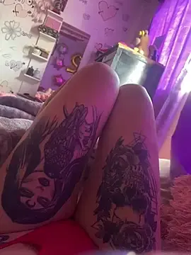 SusanMiller20  live sex cam
