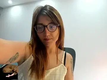 Ghostcrimson  live sex cam
