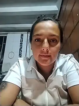 CherryXKissX  live sex cam