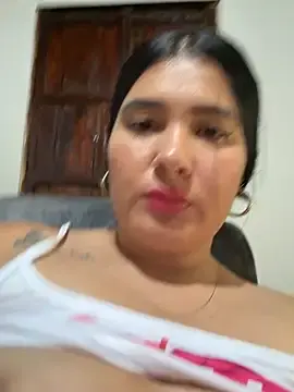 Pariis08  live sex cam