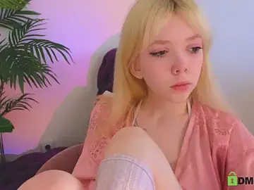 Rochelle_kitty  live sex cam