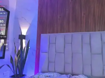 Scarlet_Rosexx  live sex cam