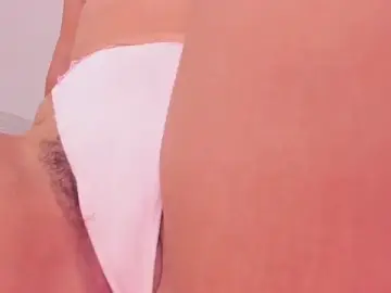 Valentina_Ross_  live sex cam