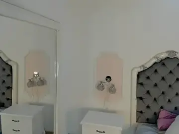 Valentina_Ross_  live sex cam