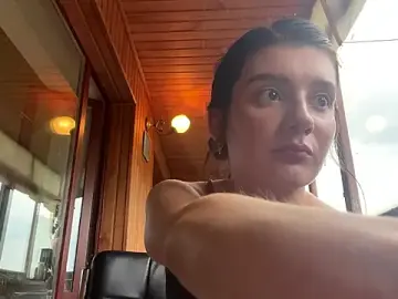 VicentaBezanson  live sex cam