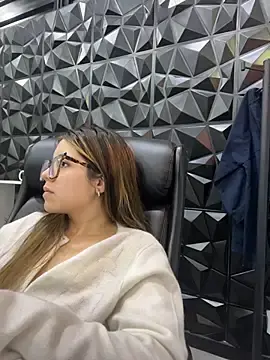 Xani_ds  live sex cam