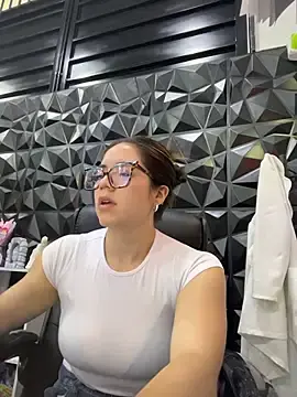 Xani_ds  live sex cam