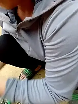 Cheooo_sexy  live sex cam