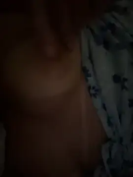 Kisses4689  live sex cam