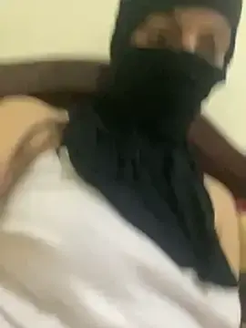 Aya_Saudia  live sex cam