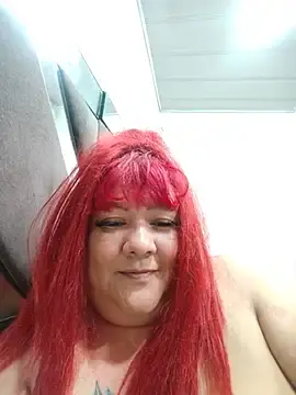 Nastymomslave  live sex cam