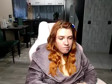 Reginasmilee  live sex cam