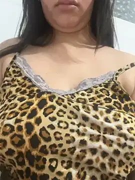 Sara_sixy  live sex cam