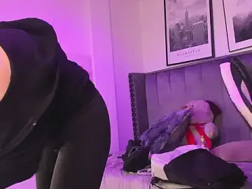 Soleil_Knox  live sex cam