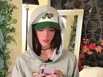 Ari-Nana  live sex cam