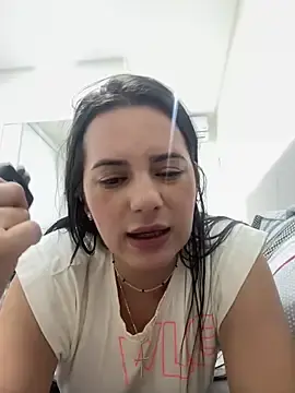 Braziguaia  live sex cam