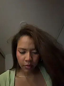 CurlyOopsies  live sex cam