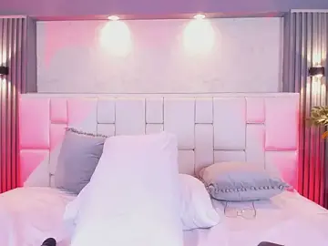LunnaBlake  live sex cam