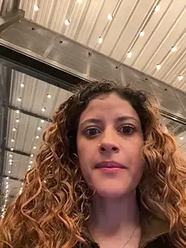 Alana15  live sex cam