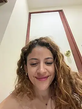 Alana15  live sex cam