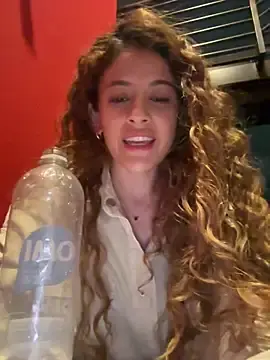 Alana15  live sex cam