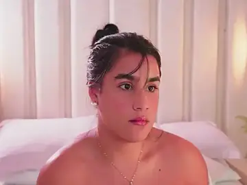 Bonniekim_  live sex cam