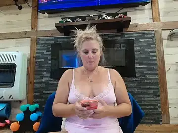 Lisaxlovexxx  live sex cam